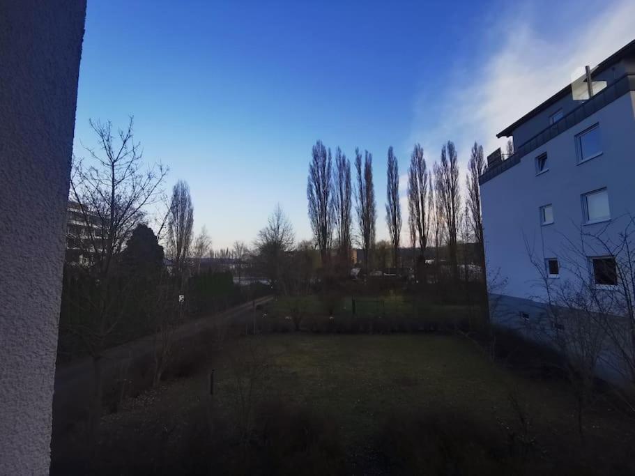Schoene Und Ruhige Wohnung Direkt An Der Mosel โคเบลนซ์ ภายนอก รูปภาพ